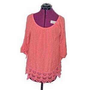 Bobeau Women's Coral Blouse Size Medium Crochet Trim 3/4 Sleeve Tie Cuffs